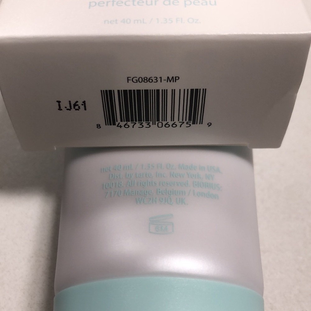tarte Glowtion Skin Perfector Primer - Picture 7 of 8
